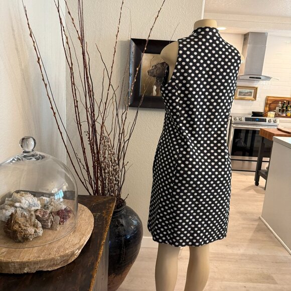 WORTH New York sleeveless hi collared neckline full front zip Polka Dot DRESS - Picture 6 of 6